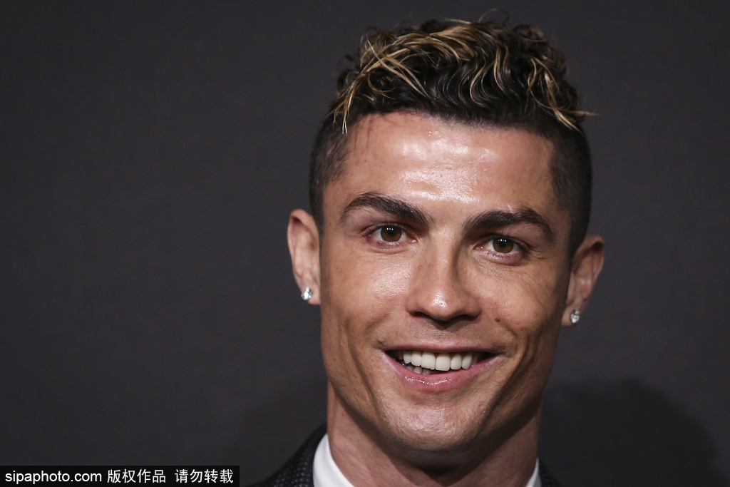 天下足球 · 13小时前