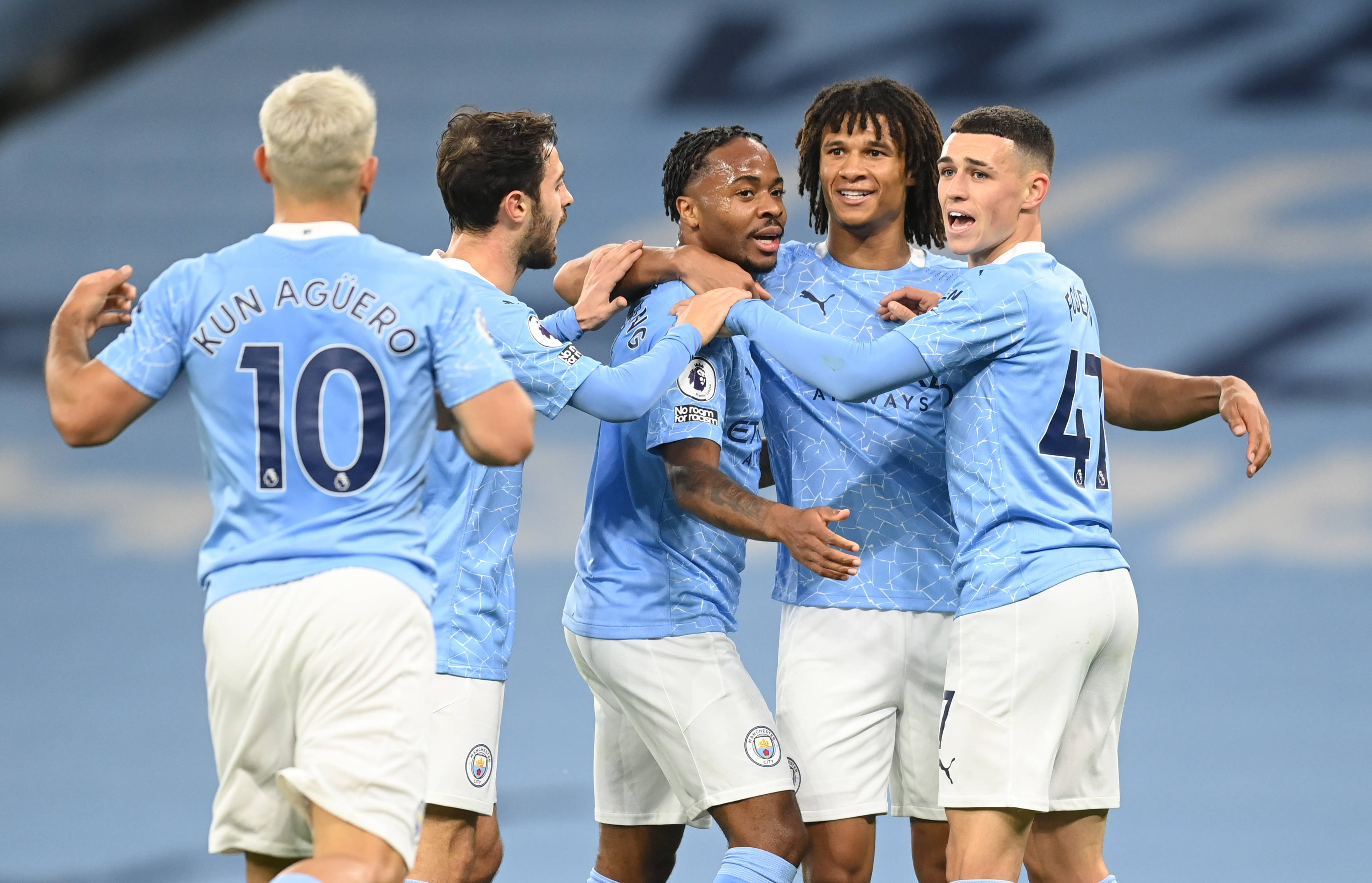 谢什科：失去主教练从来都不是一件容易的事，我们得承担责任